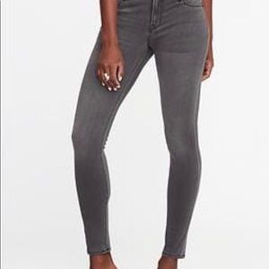 Old Navy 24/7 Rockstar jeggings